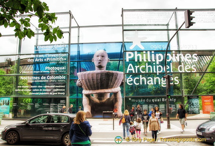 Facade of Musée du Quai Branly